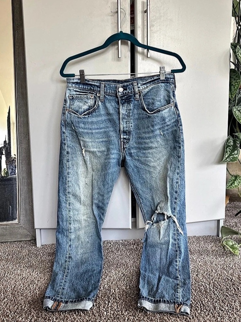 Levi'Small 501 Straight Leg Jeans Waist Small Blue